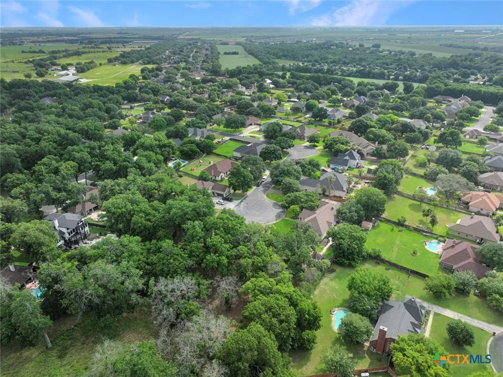 127 Milagros Seguin, TX 78155
