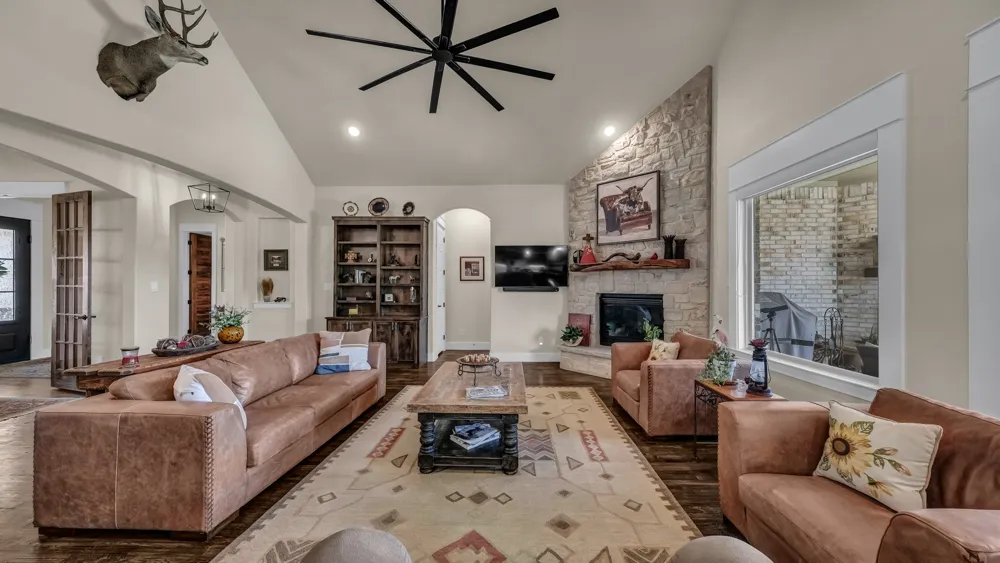 1320 Post Oak Road Gordon, TX 76453
