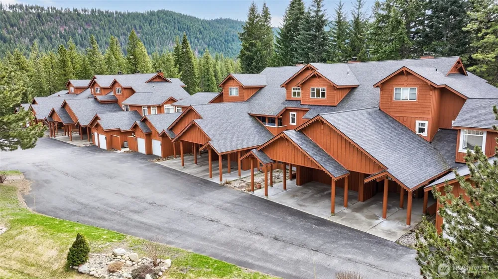 20701 Club House Drive #205 Leavenworth, WA 98826