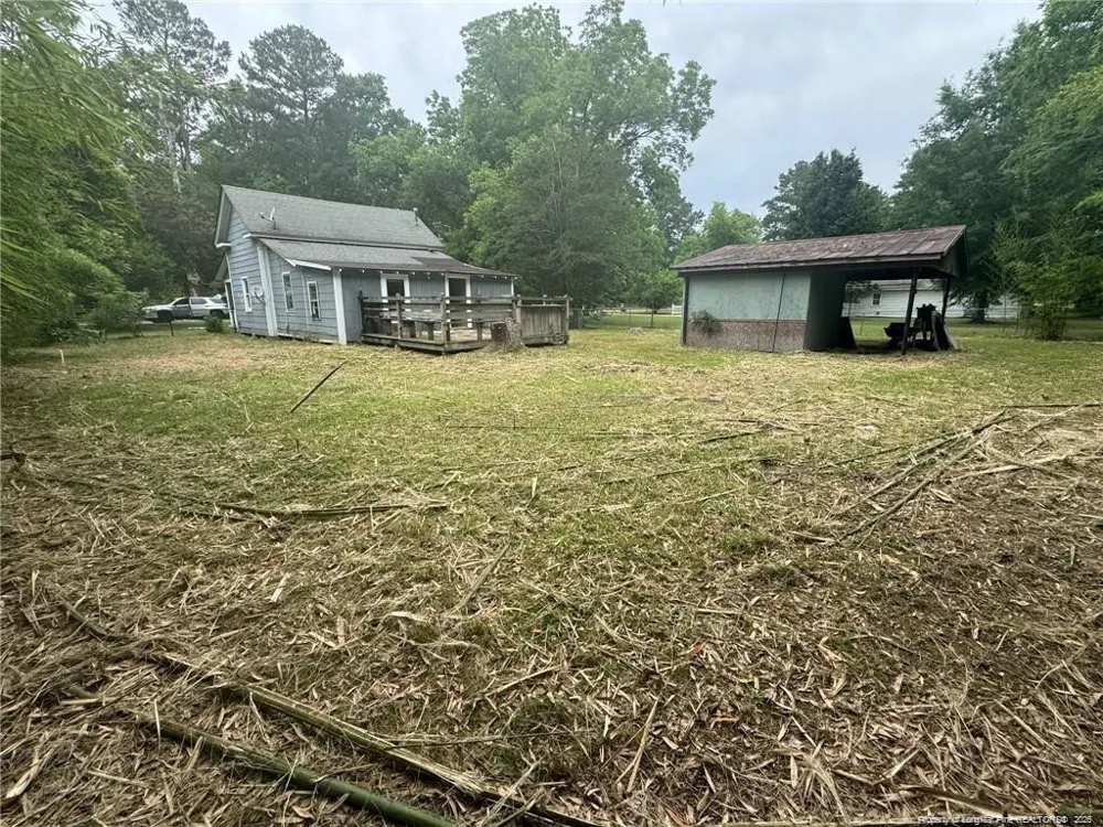 307 S cedar Street Rowland, NC 28383