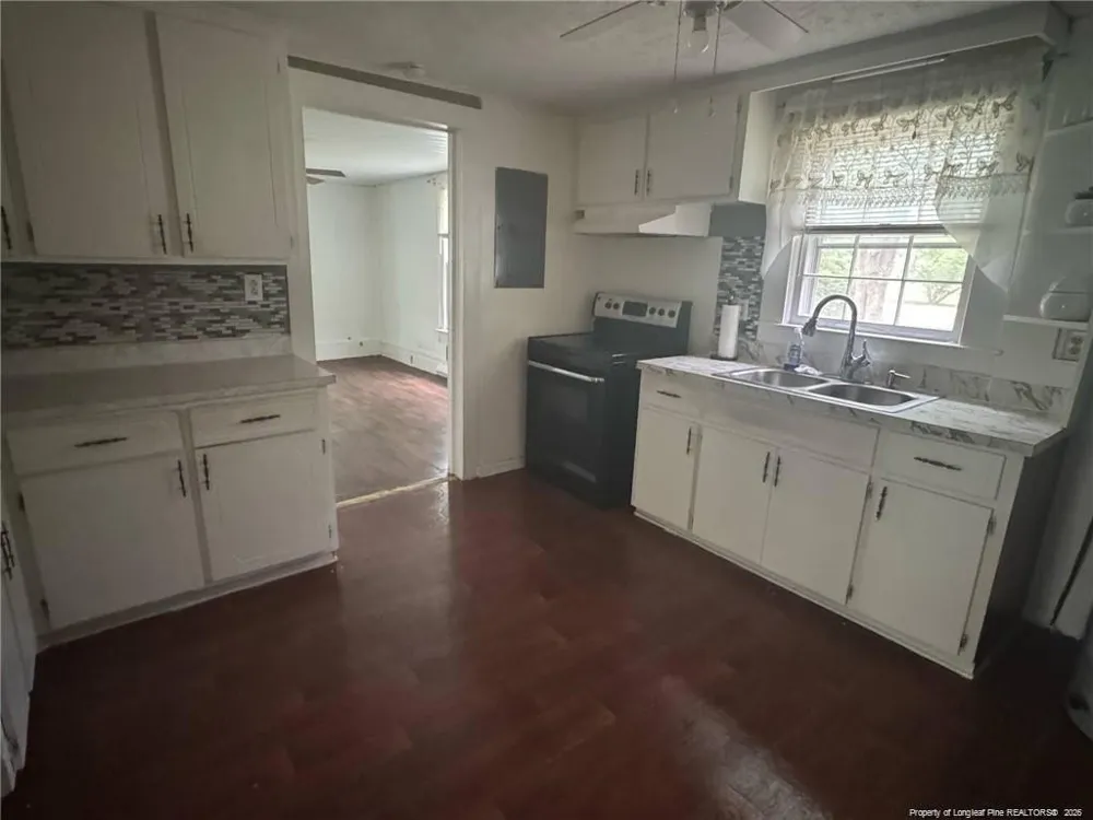 307 S cedar Street Rowland, NC 28383