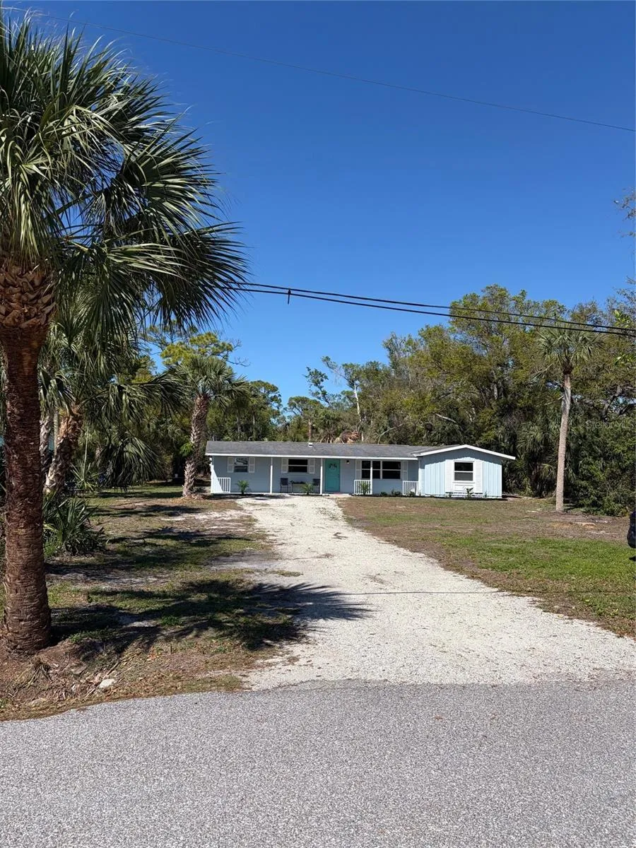 201 PALMETTO ROAD Nokomis, FL 34275