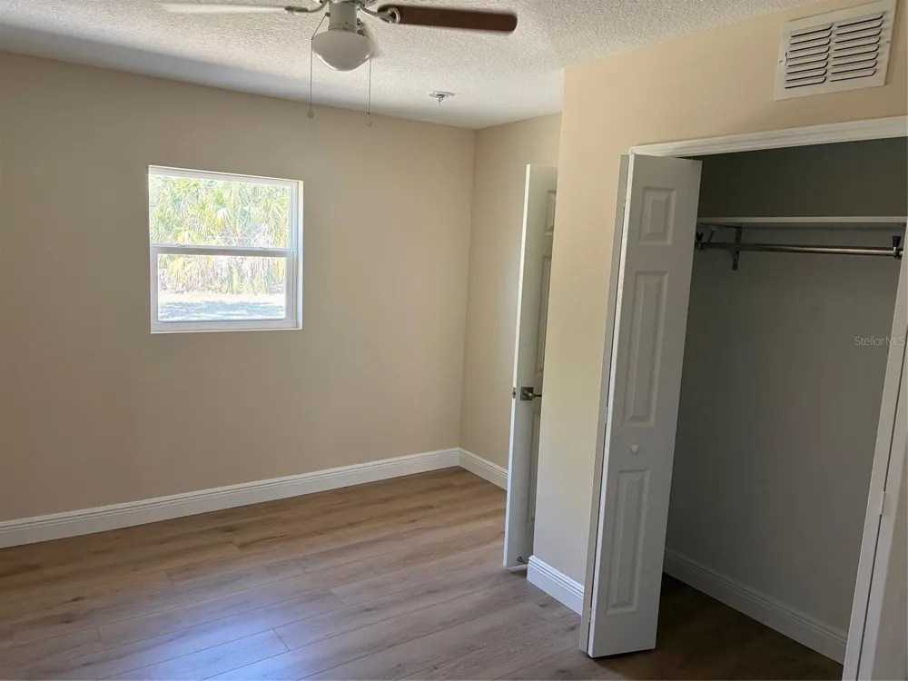 201 PALMETTO ROAD Nokomis, FL 34275