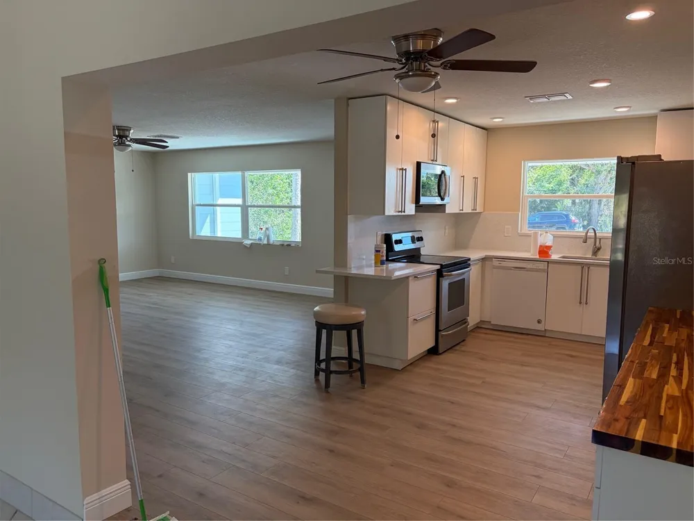 201 PALMETTO ROAD Nokomis, FL 34275