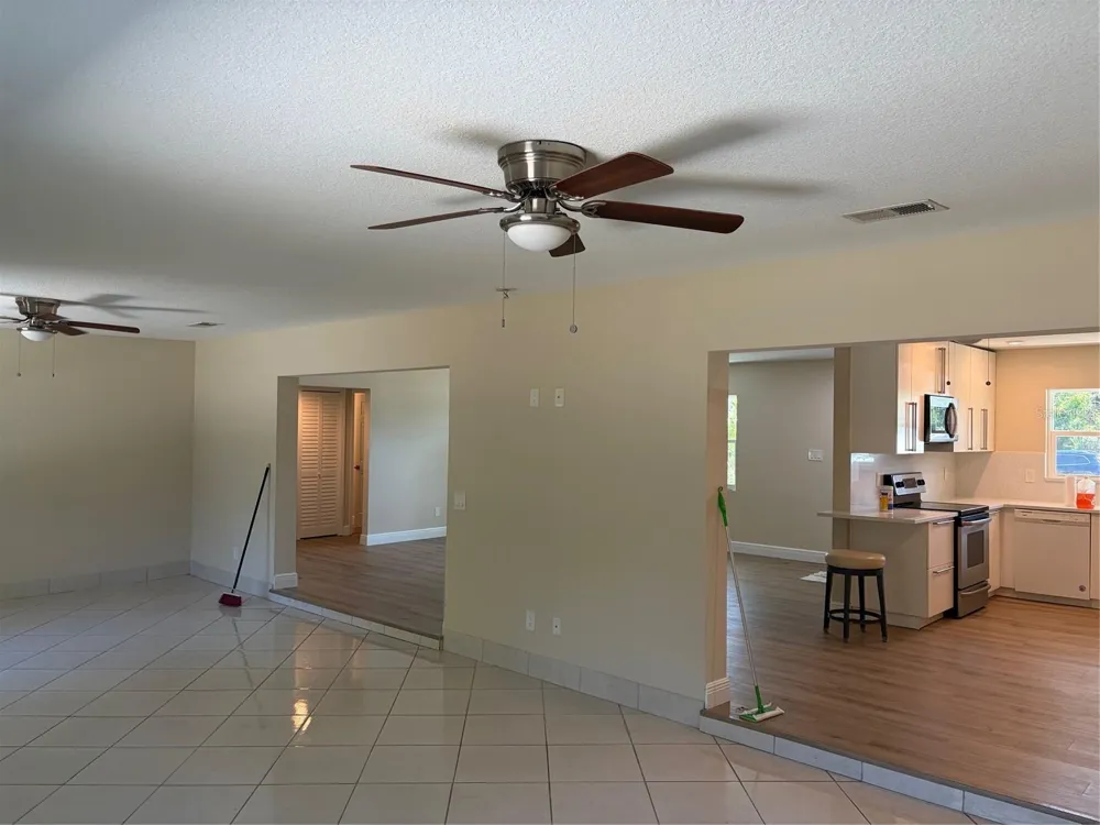 201 PALMETTO ROAD Nokomis, FL 34275
