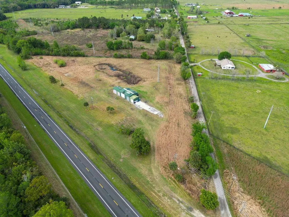 6029 US HIGHWAY 17 De Leon Springs, FL 32130