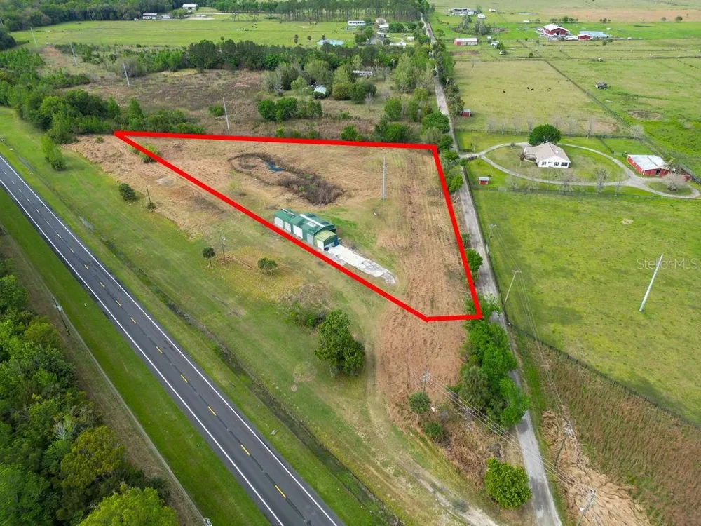 6029 US HIGHWAY 17 De Leon Springs, FL 32130