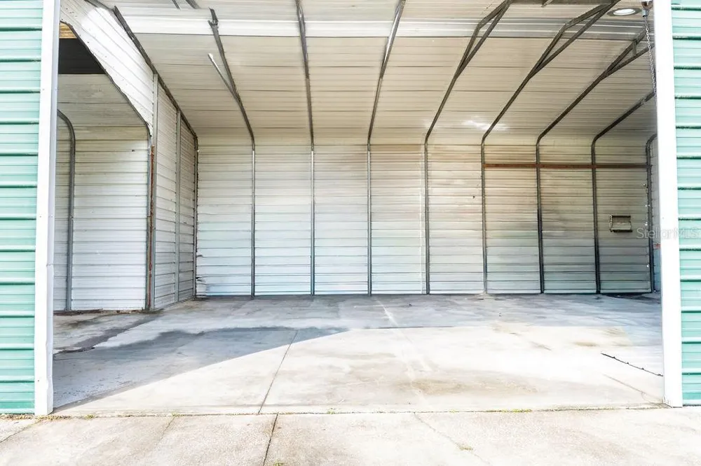 6029 US HIGHWAY 17 De Leon Springs, FL 32130