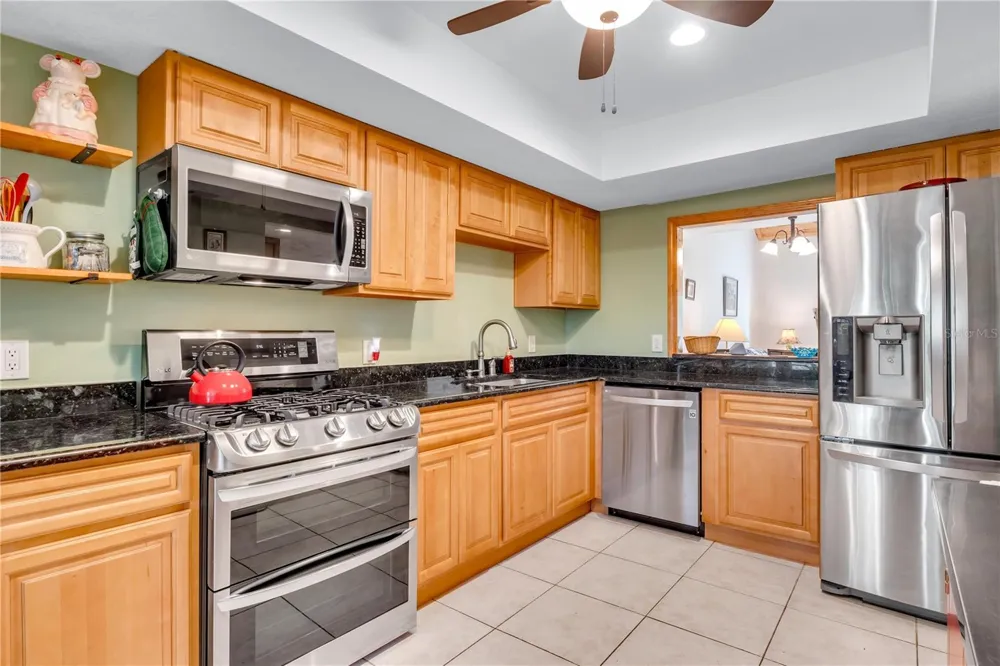 702 GLASGOW COURT Winter Springs, FL 32708