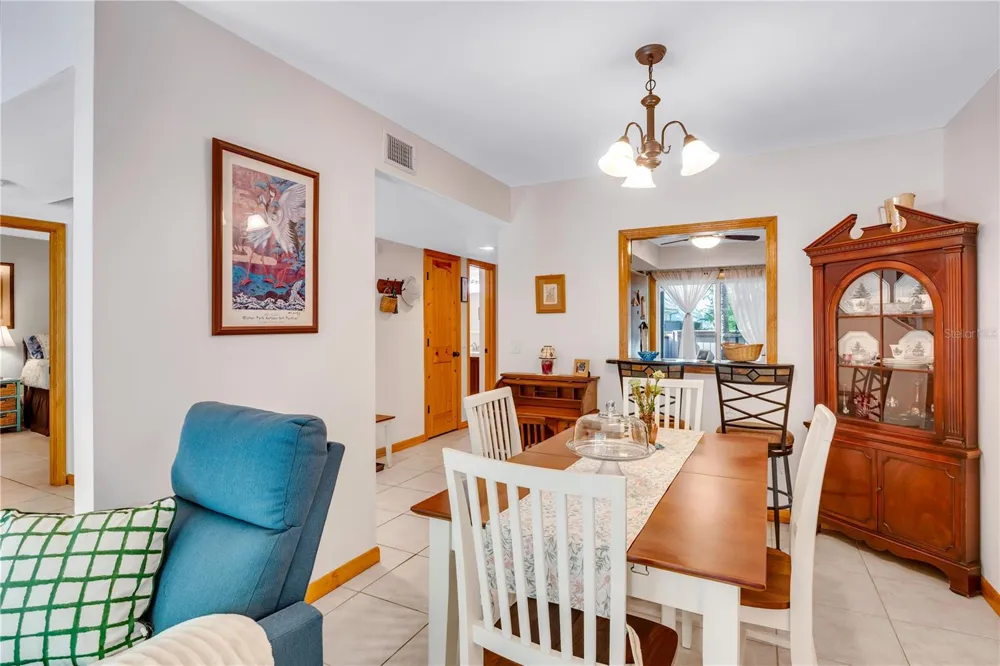 702 GLASGOW COURT Winter Springs, FL 32708