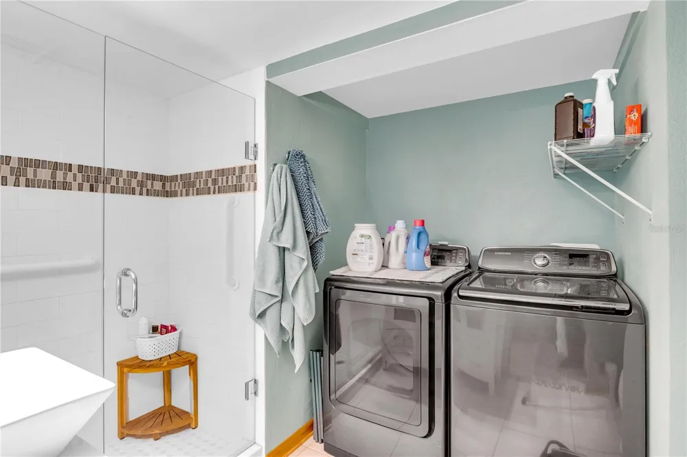 702 GLASGOW COURT Winter Springs, FL 32708