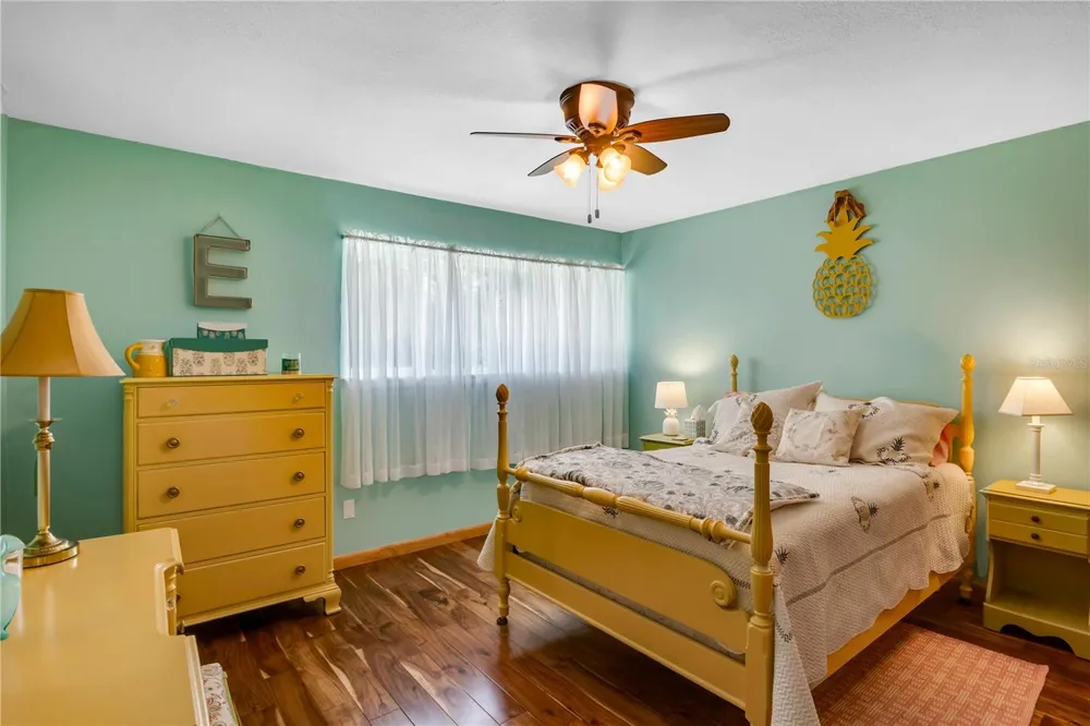 702 GLASGOW COURT Winter Springs, FL 32708