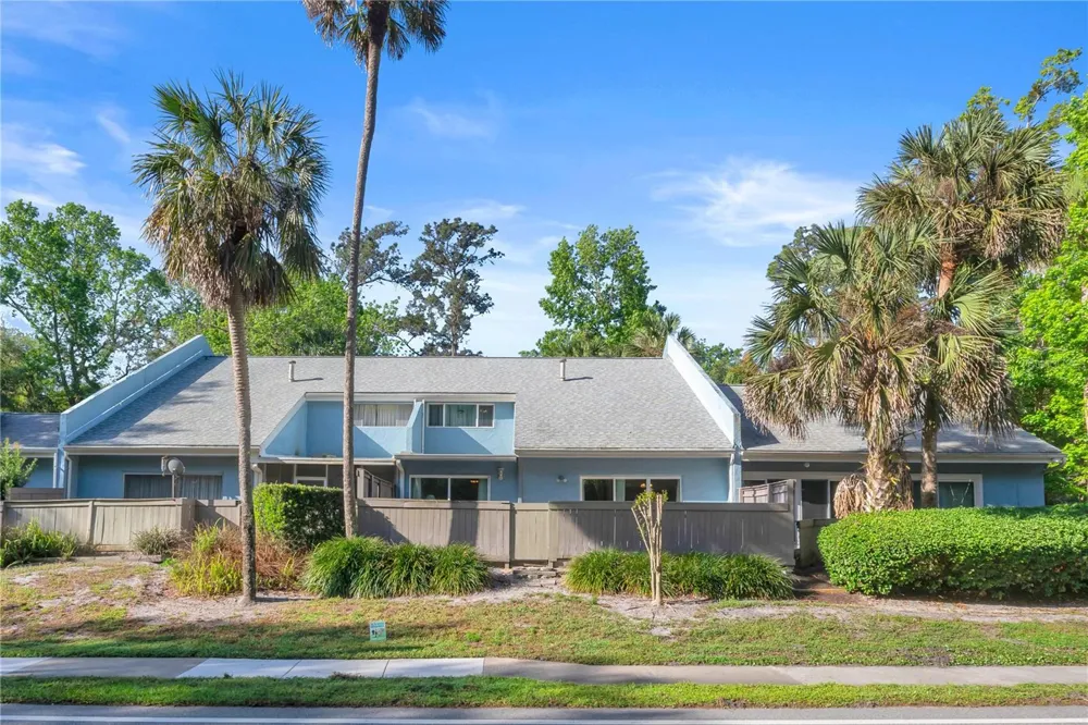 702 GLASGOW COURT Winter Springs, FL 32708
