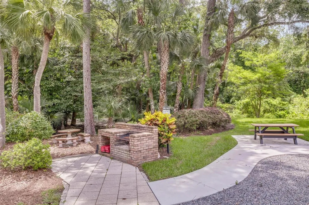 702 GLASGOW COURT Winter Springs, FL 32708