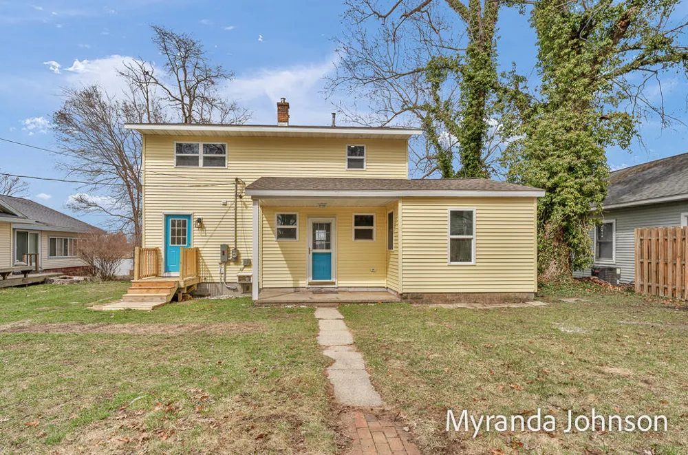 14661 Mercury Drive Grand Haven Charter Township, MI 49417