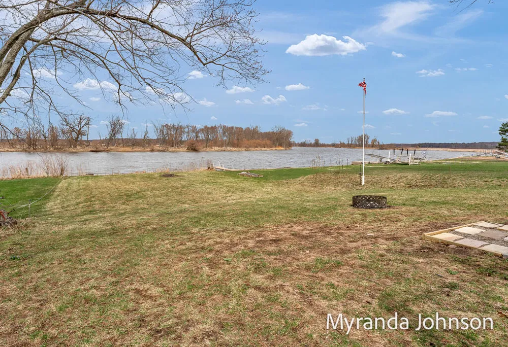 14661 Mercury Drive Grand Haven Charter Township, MI 49417