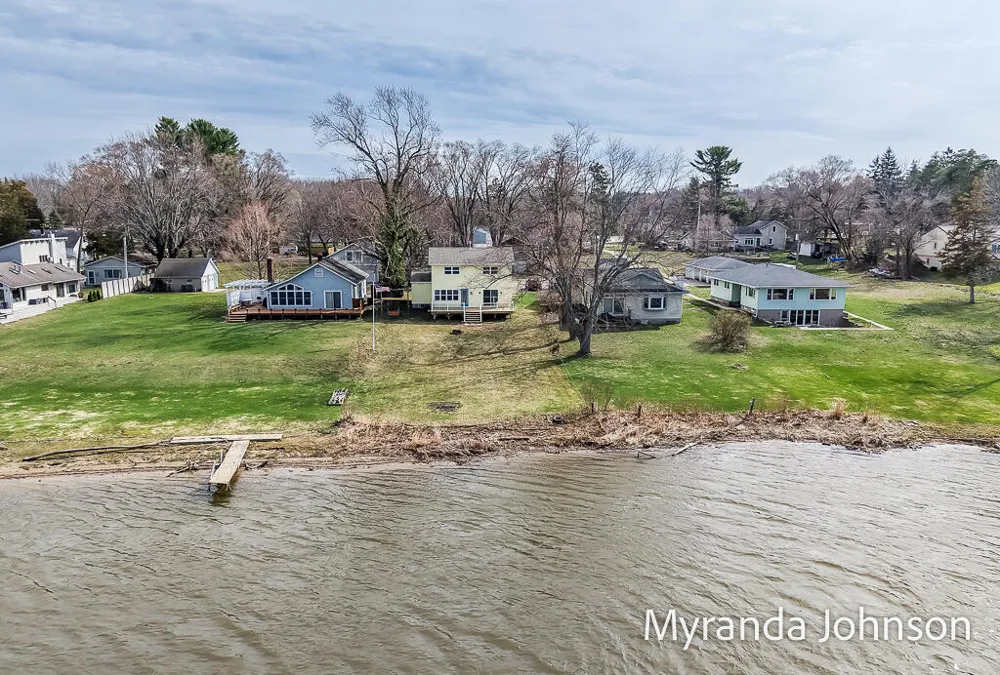14661 Mercury Drive Grand Haven Charter Township, MI 49417