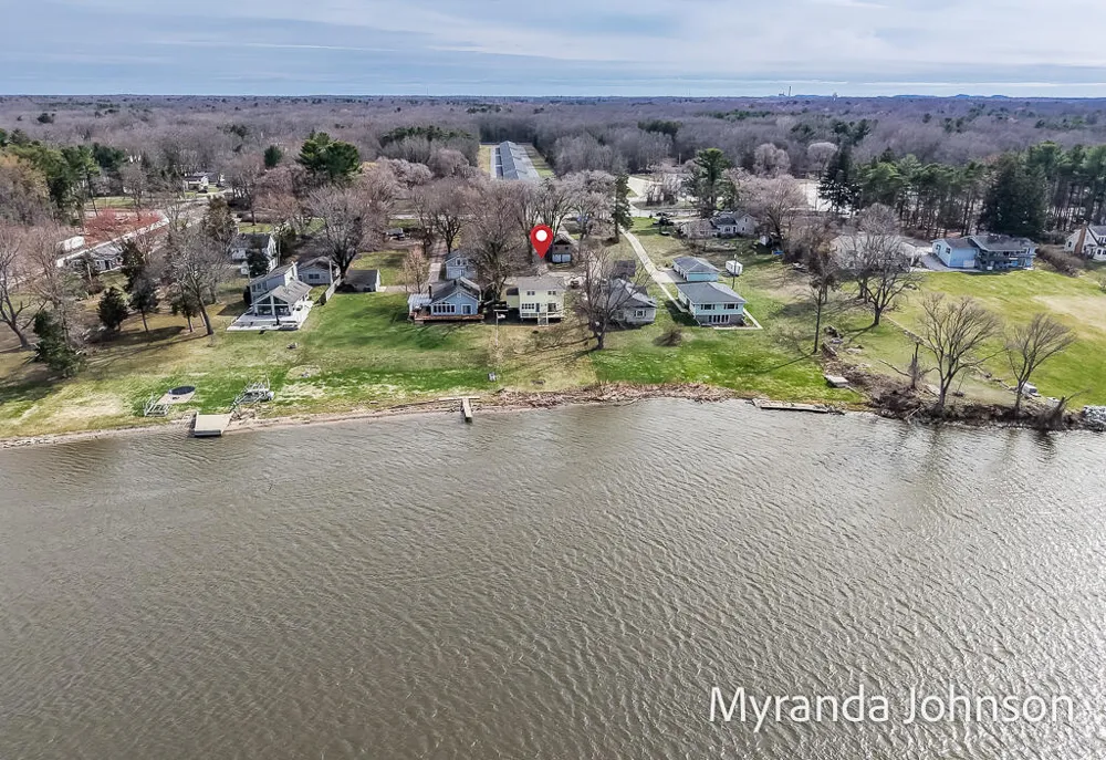 14661 Mercury Drive Grand Haven Charter Township, MI 49417
