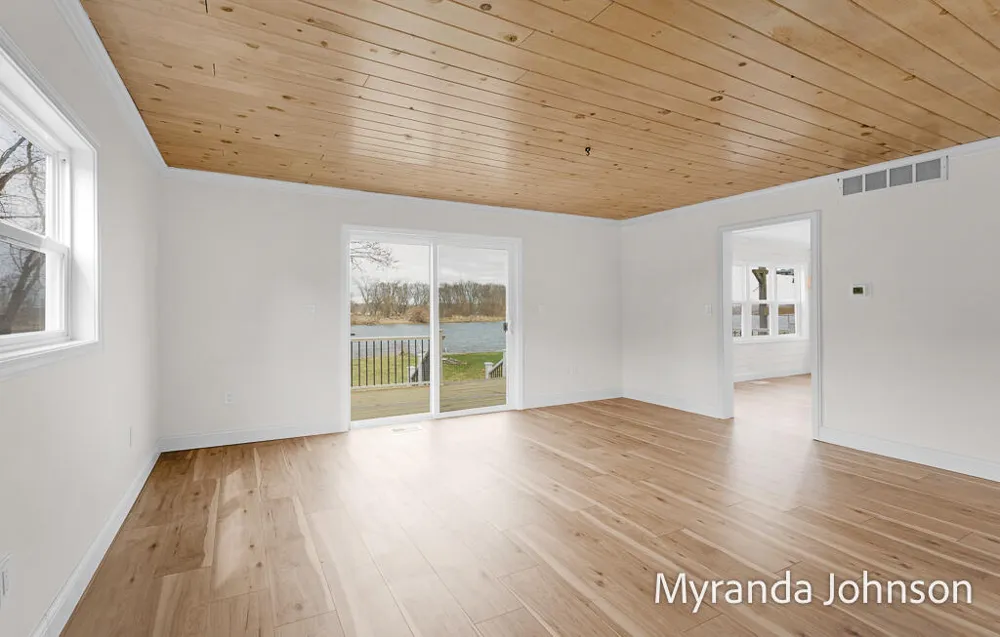 14661 Mercury Drive Grand Haven Charter Township, MI 49417