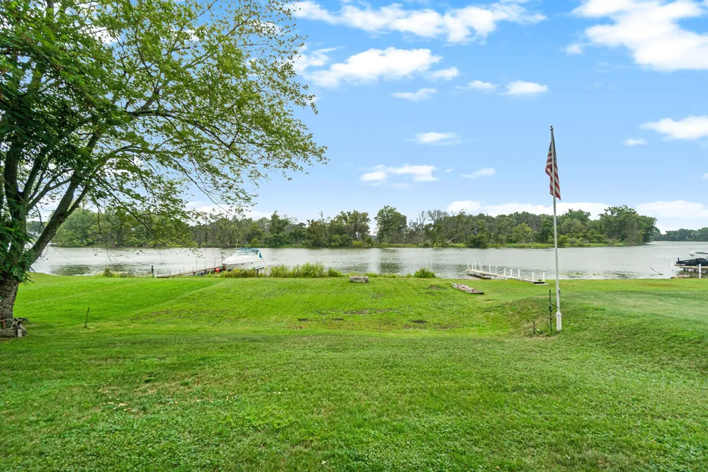 14661 Mercury Drive Grand Haven Charter Township, MI 49417
