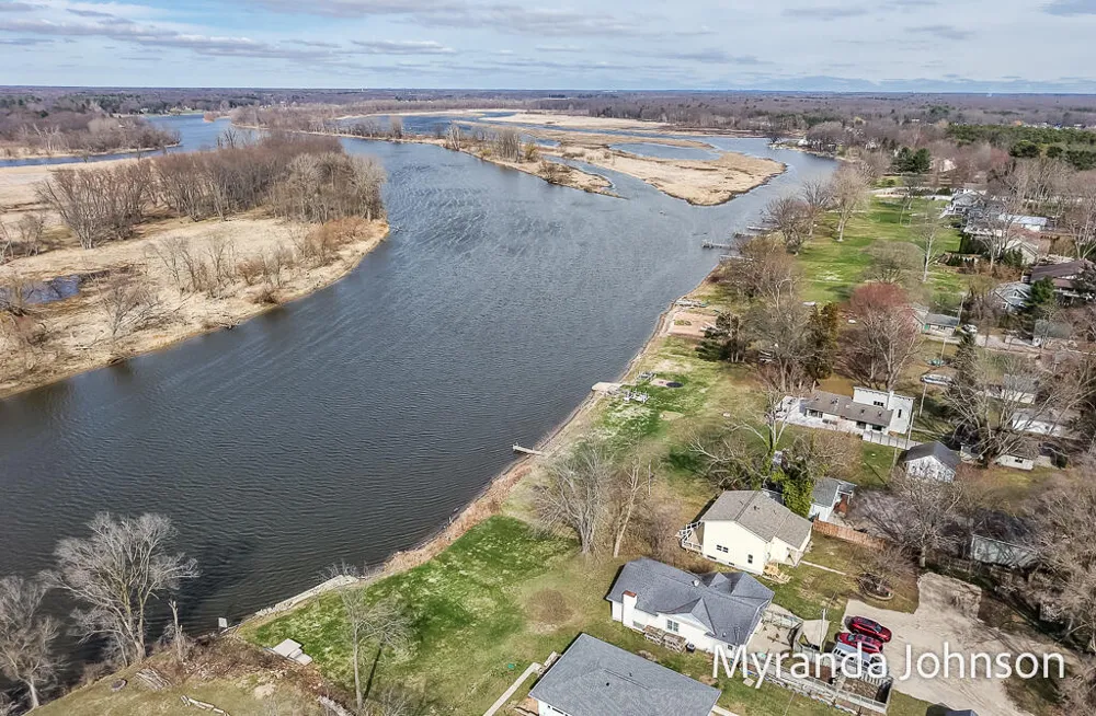 14661 Mercury Drive Grand Haven Charter Township, MI 49417