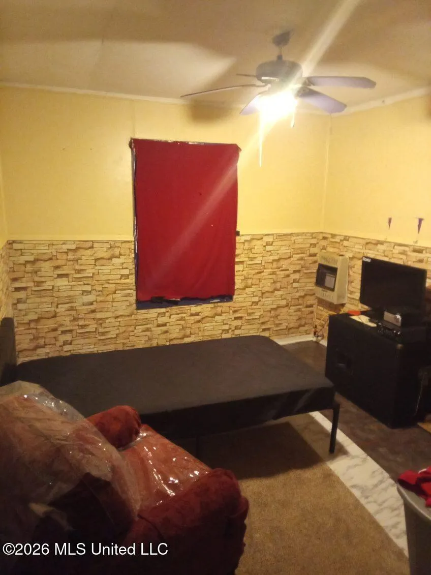 1302 Camponovo Street Shelby, MS 38774