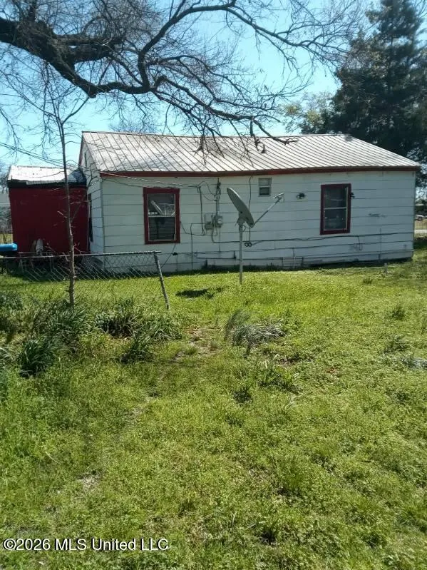 1302 Camponovo Street Shelby, MS 38774
