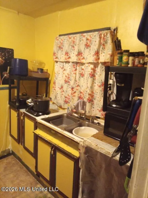 1302 Camponovo Street Shelby, MS 38774