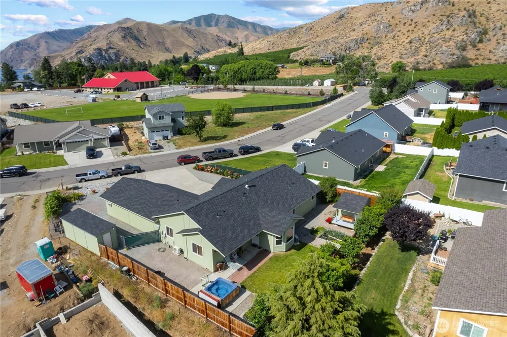 1010 Crest Loop Entiat, WA 98822