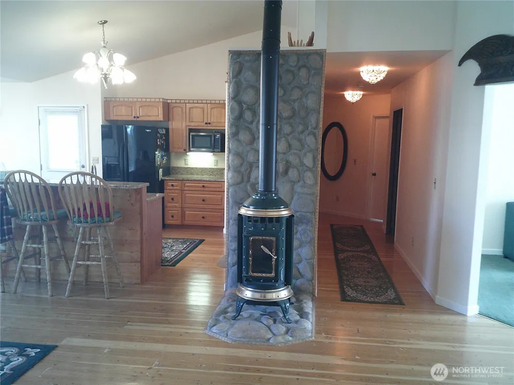 1010 Crest Loop Entiat, WA 98822