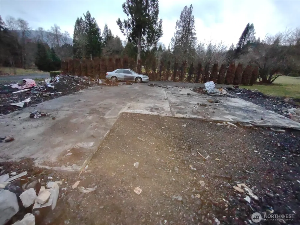 140 Kiona Road Randle, WA 98377