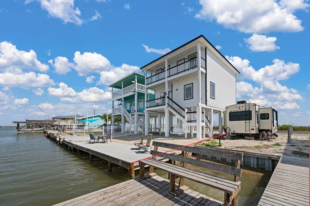 2786 Fm-2031 Matagorda, TX 77414