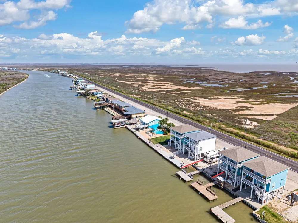 2786 Fm-2031 Matagorda, TX 77414
