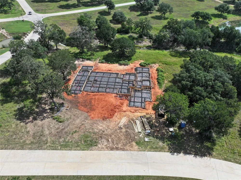 101 Red Stag Lane Columbus, TX 78934