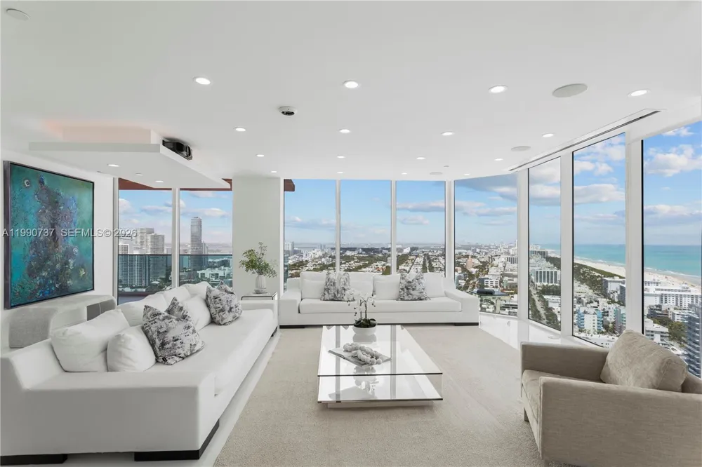 300 S Pointe Dr #3405 Miami Beach, FL 33139