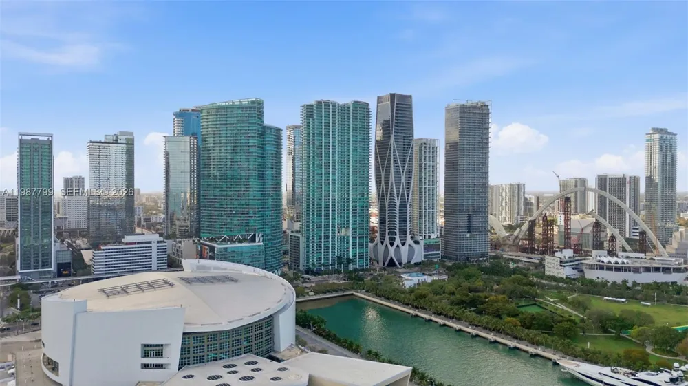 900 Biscayne Blvd #4308 Miami, FL 33132