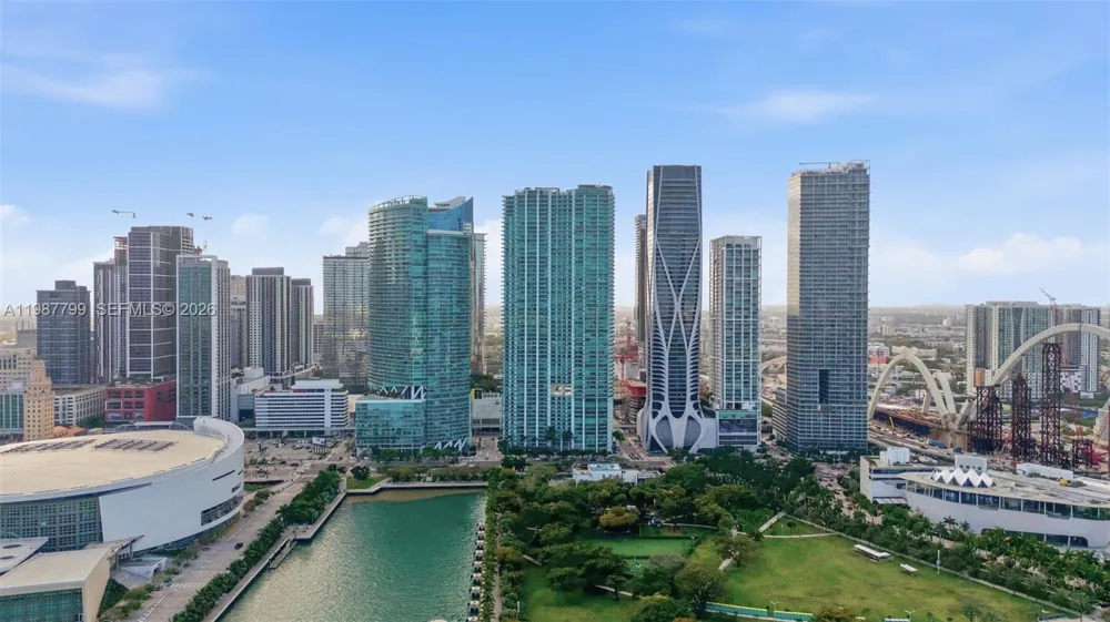 900 Biscayne Blvd #4308 Miami, FL 33132