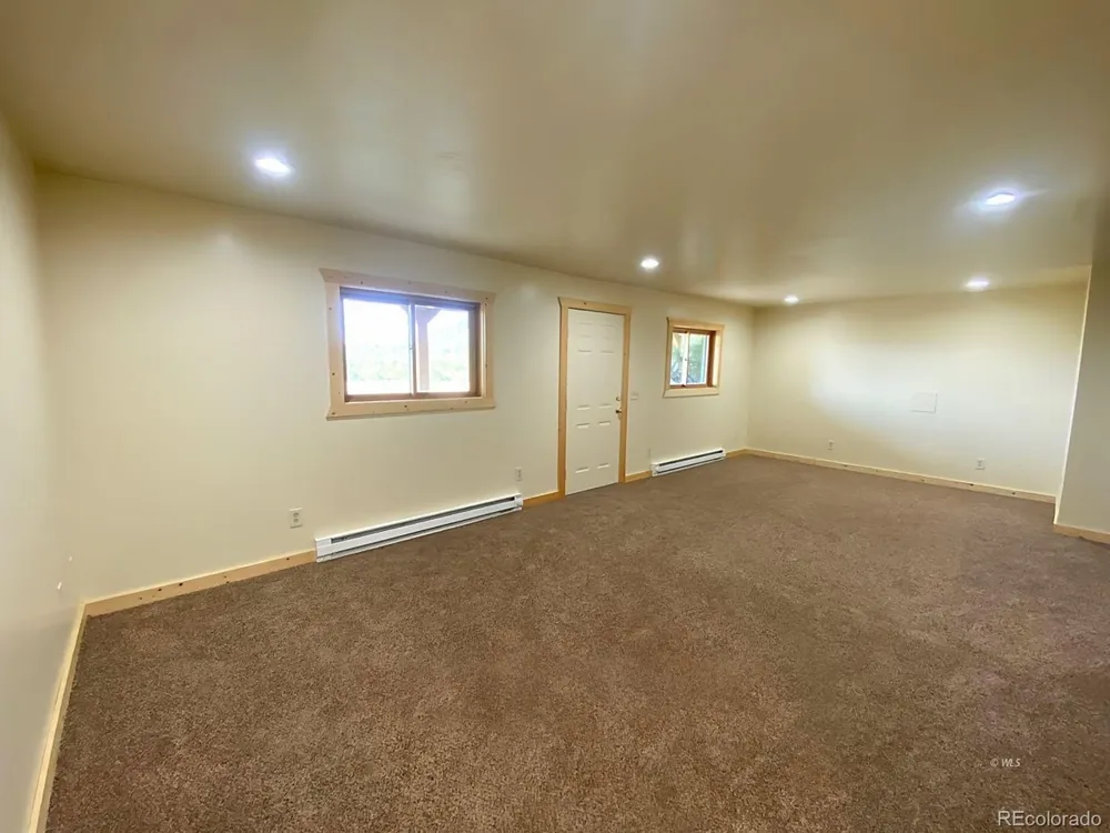 595 Dead Mule Lane Westcliffe, CO 81252