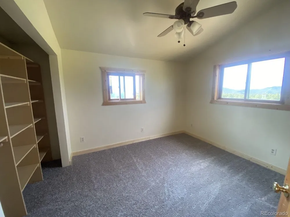 595 Dead Mule Lane Westcliffe, CO 81252
