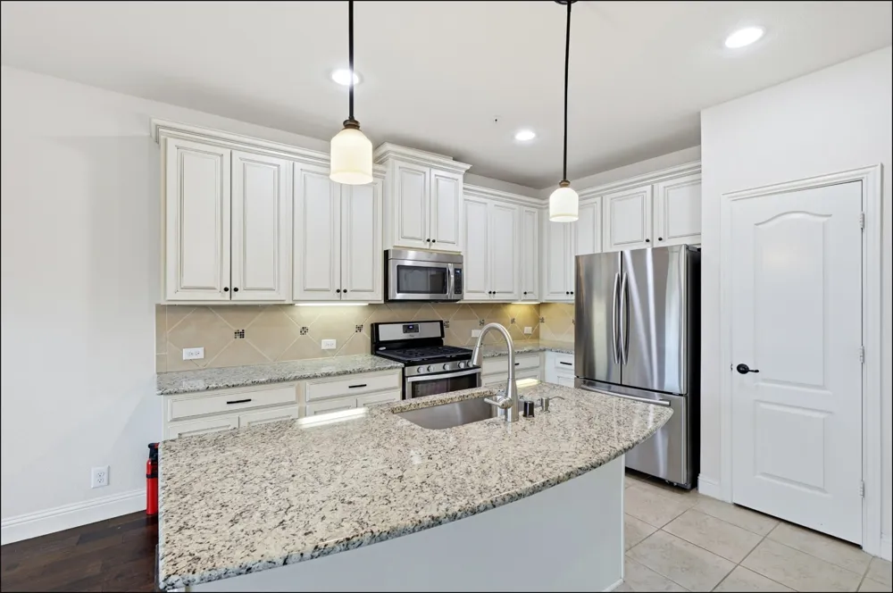 555 Waterloo Drive Lewisville, TX 75067