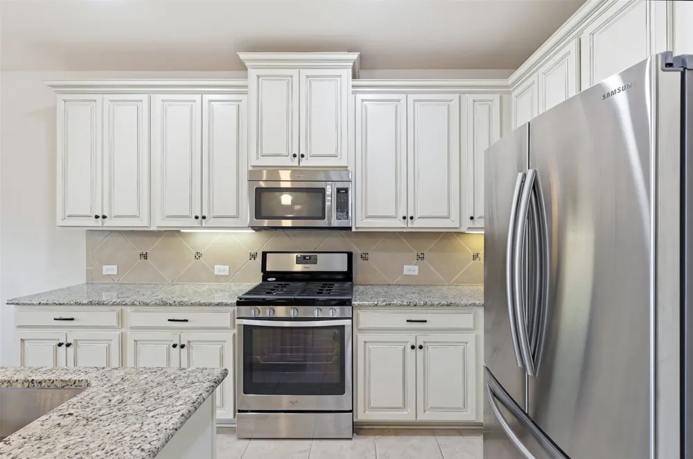 555 Waterloo Drive Lewisville, TX 75067