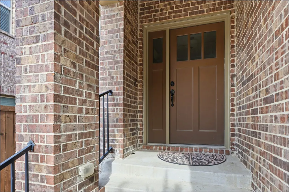 555 Waterloo Drive Lewisville, TX 75067