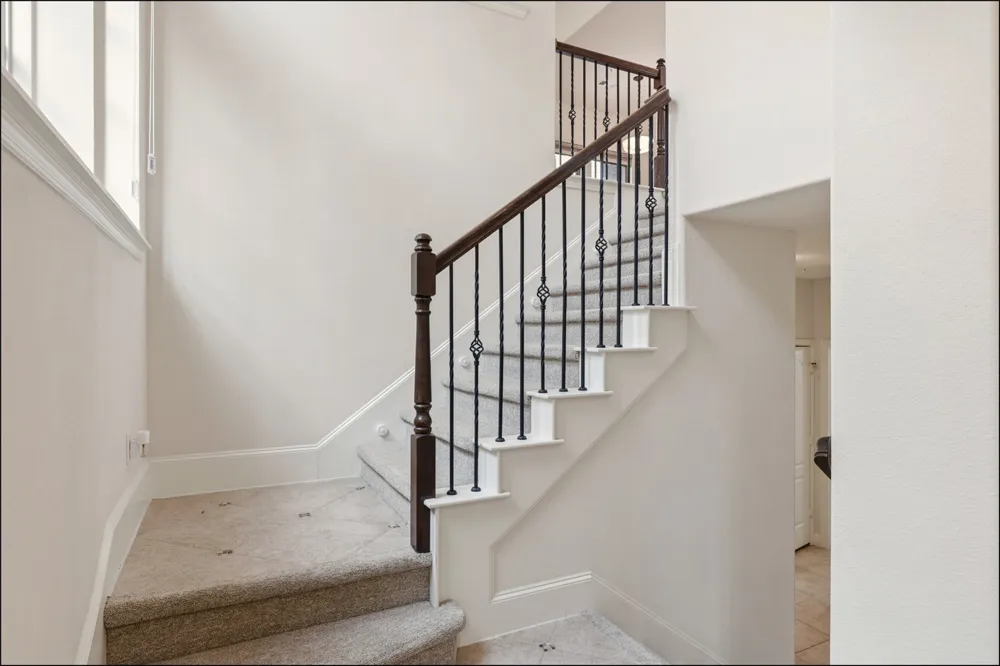555 Waterloo Drive Lewisville, TX 75067