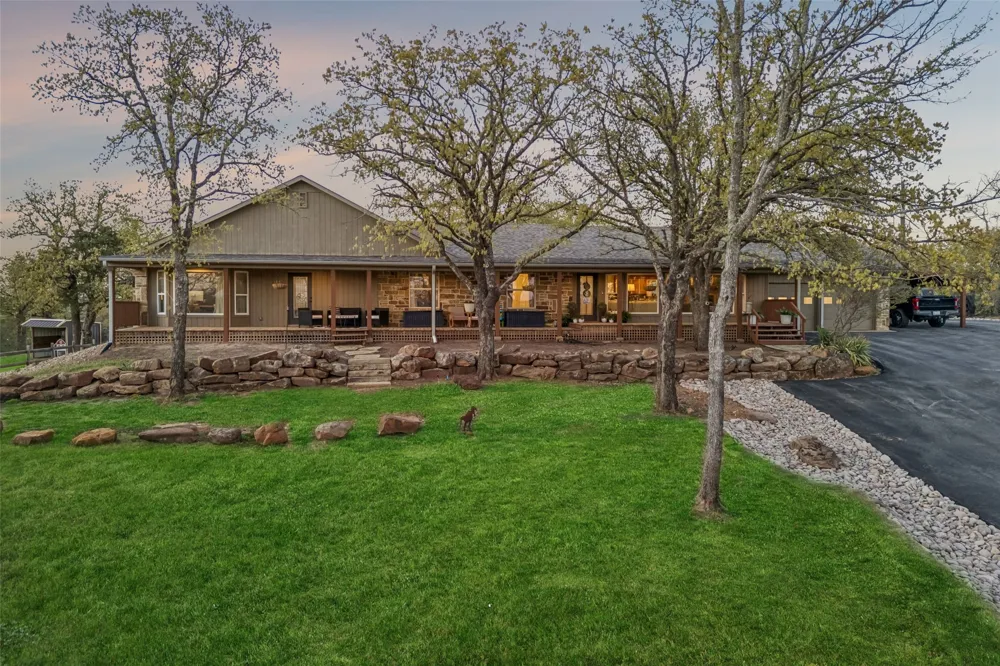 100 Swisher Road Shady Shores, TX 76208