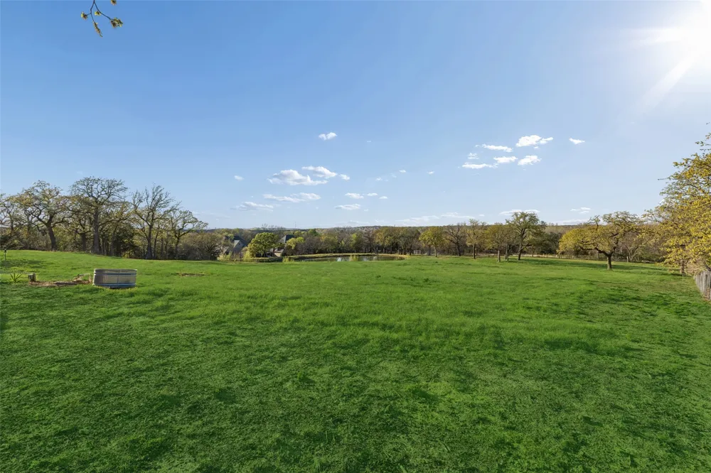 100 Swisher Road Shady Shores, TX 76208