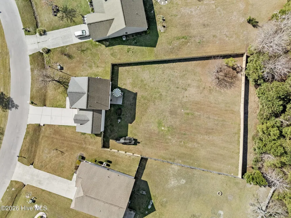 211 Gelynda Court Holly Ridge, NC 28445