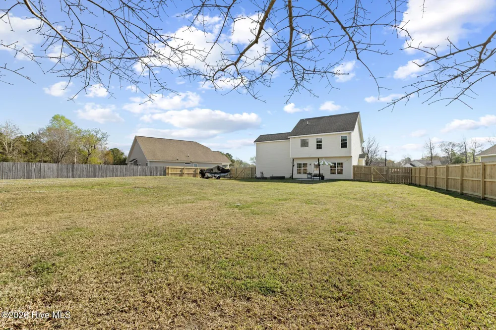 211 Gelynda Court Holly Ridge, NC 28445
