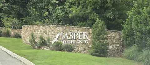 205 Poplar Bend