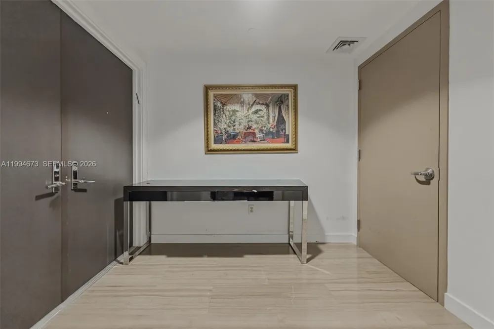 900 Biscayne Blvd #4308 Miami, FL 33132