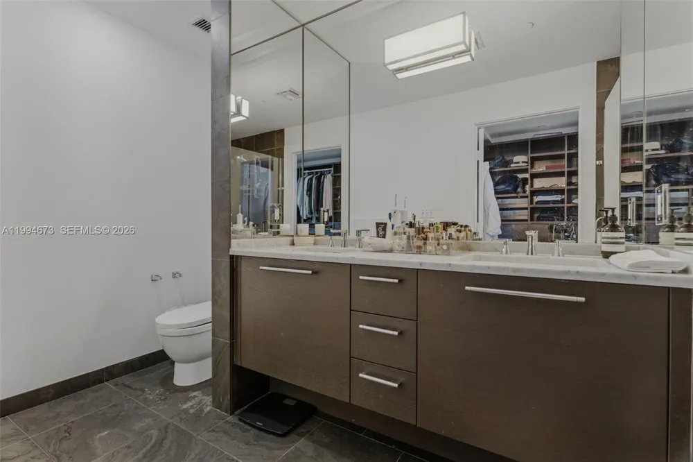 900 Biscayne Blvd #4308 Miami, FL 33132